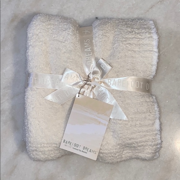 BareFoot Dreams CozyChic Rib Trim Throw - Picture 1 of 2